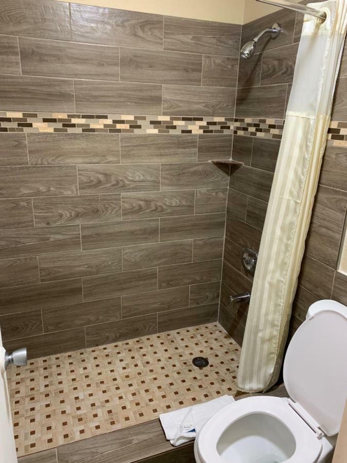 Guest Inn And Suites Χιούστον Δωμάτιο φωτογραφία