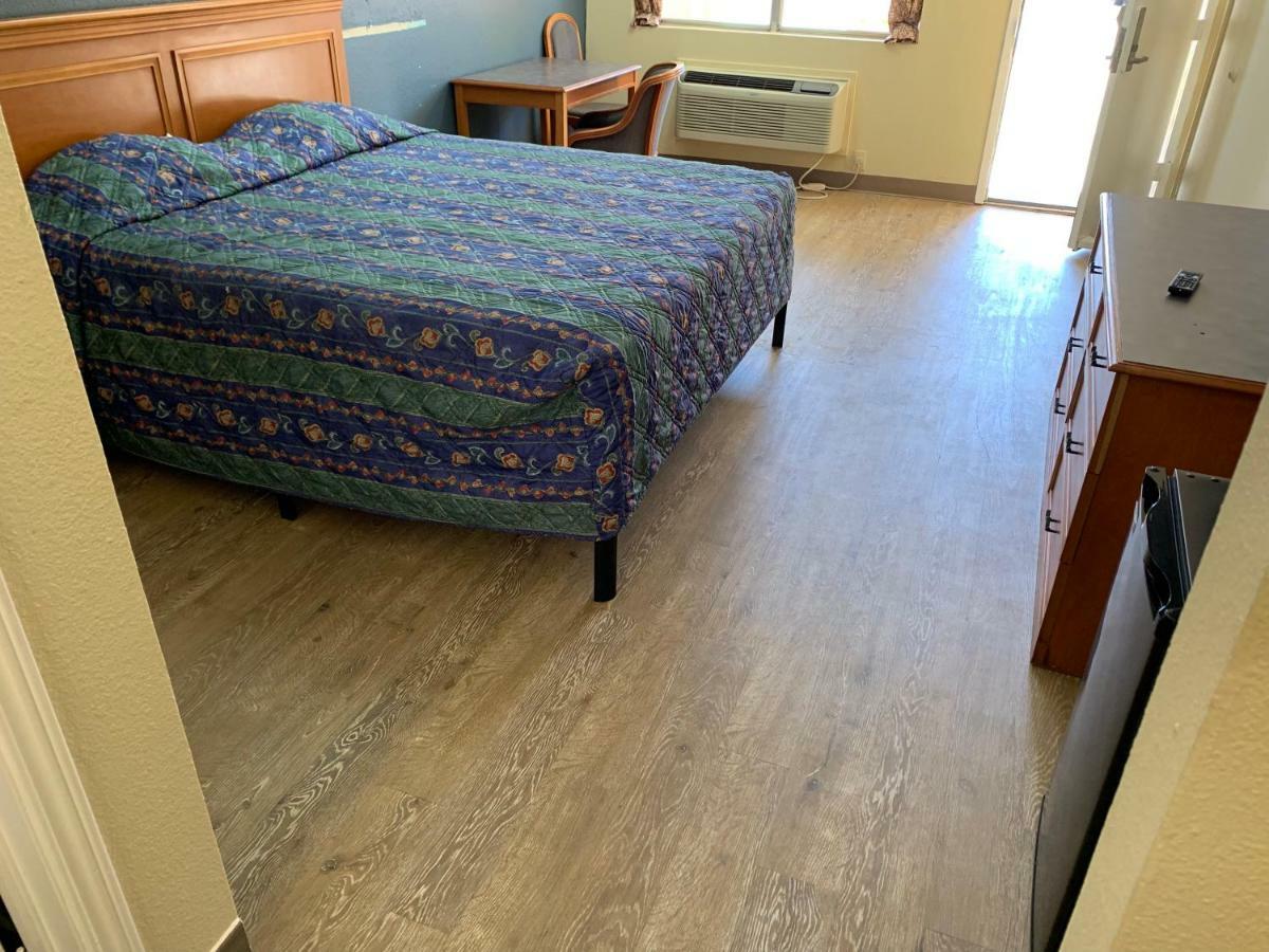Guest Inn And Suites Χιούστον Δωμάτιο φωτογραφία